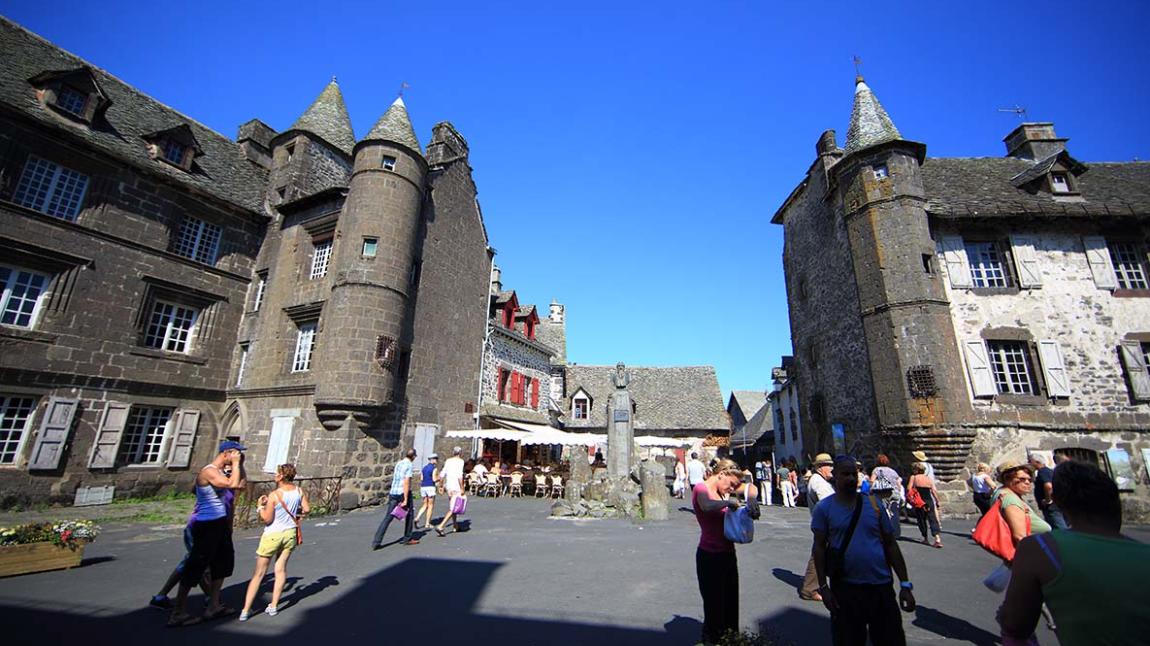 tourisme pays de salers