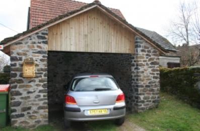 Four banal semi-ouvert