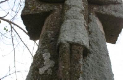 Croix en pierre