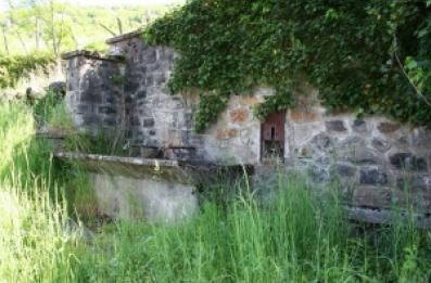 Bac lavoir en ciment
