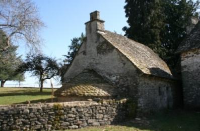 Four banal fermé en pierre