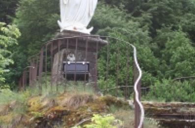 Statue de la Vierge