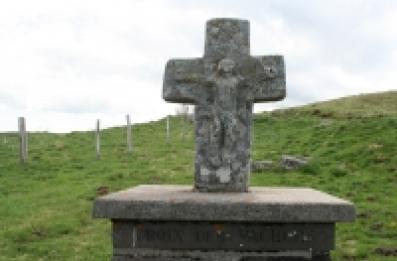 croix en pierre