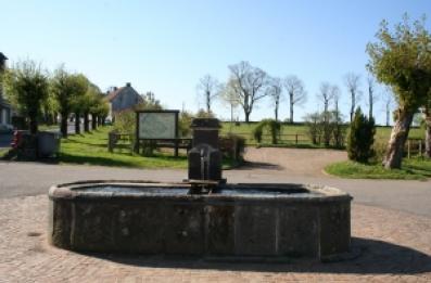Fontaine en pierre volvic