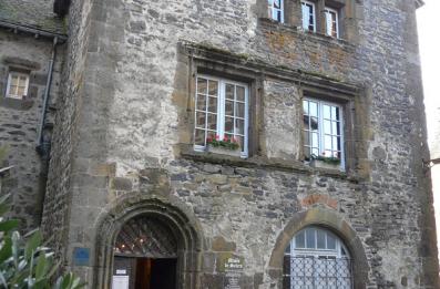 façade musée de Salers